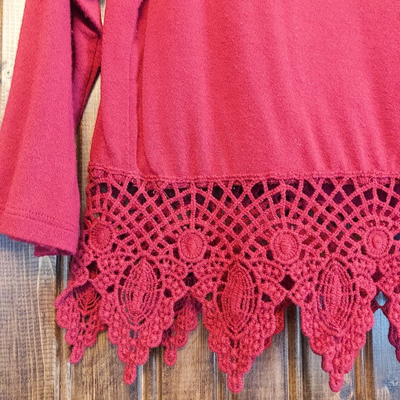 Crop Top - Picture 3 of 3